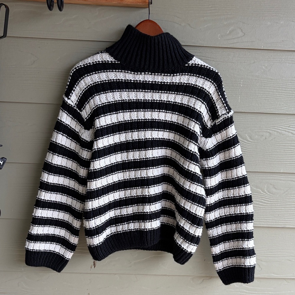 H&M Black and White Striped Knit Sweater